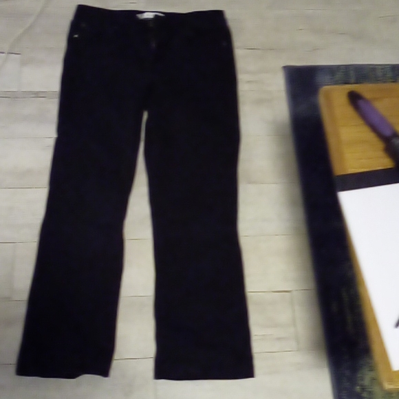 Jeans - Picture 3 of 4